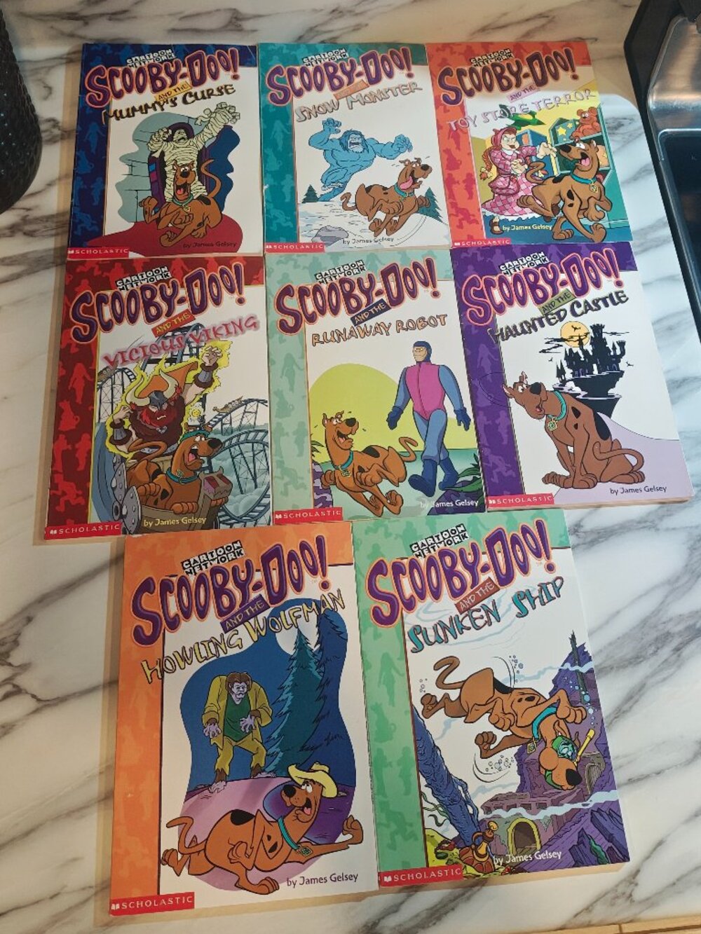 Vintage Scooby-Doo Mysteries Books Lot of 8 Scholastic Little Apple James Gelsey